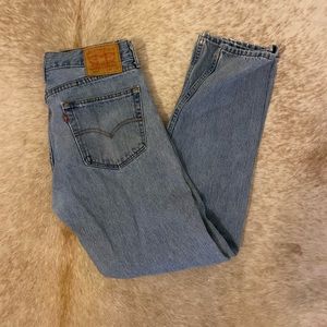 vintage straight leg levi’s 32 x 32